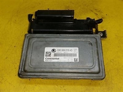 Resim 03E906019AD 5WA11017 SKODA FABİA MOTOR BEYNİ